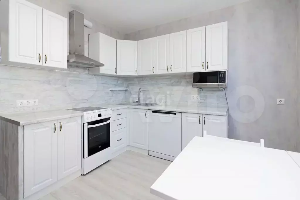 1-к. квартира, 37,8 м, 9/10 эт. - Фото 0