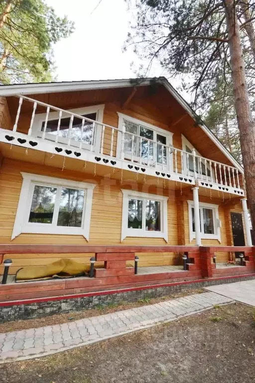 Дом в Саха (Якутия), Якутск ул. Кустук, 14 (136 м) - Фото 1