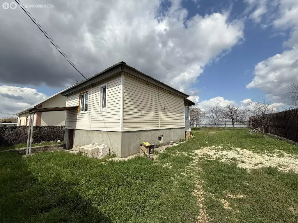 Дом в Симферопольский район, село Донское (79 м) - Фото 1