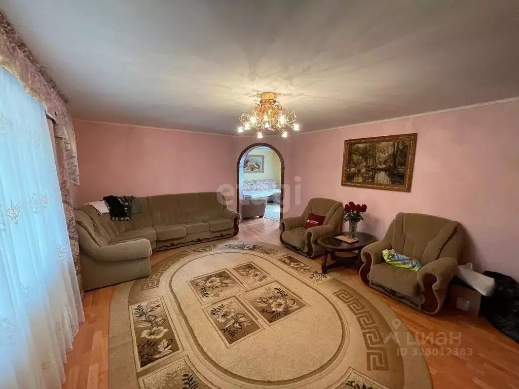 Дом в Челябинская область, Пластовский муниципальный округ, с. ... - Фото 1