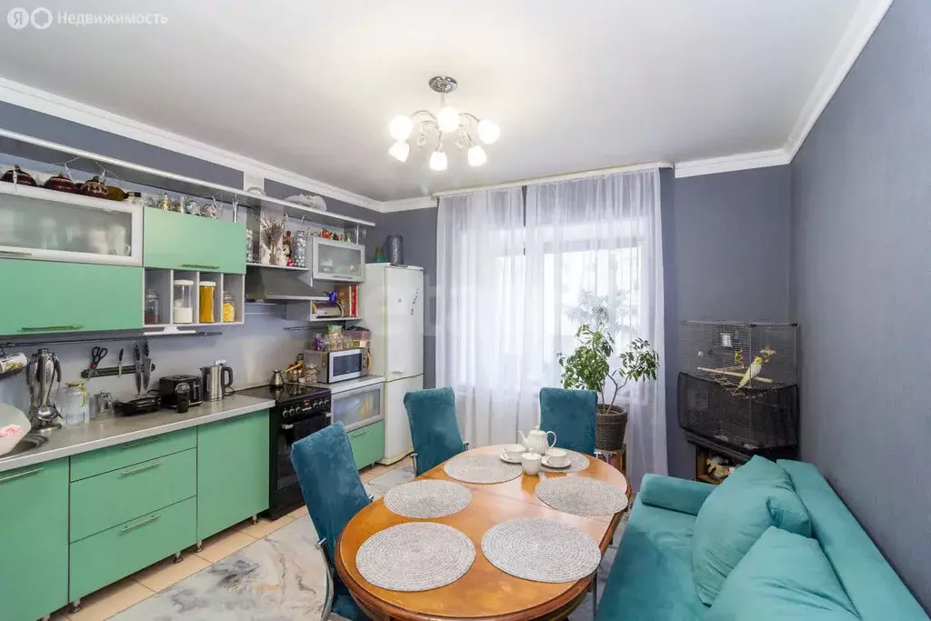 2-комнатная квартира: Тюмень, улица Мельникайте, 136к2 (69.6 м) - Фото 2