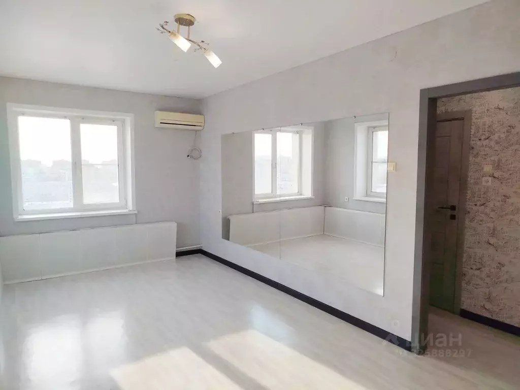 1-к кв. Самарская область, Тольятти ул. Фрунзе, 10А (37.4 м) - Фото 1