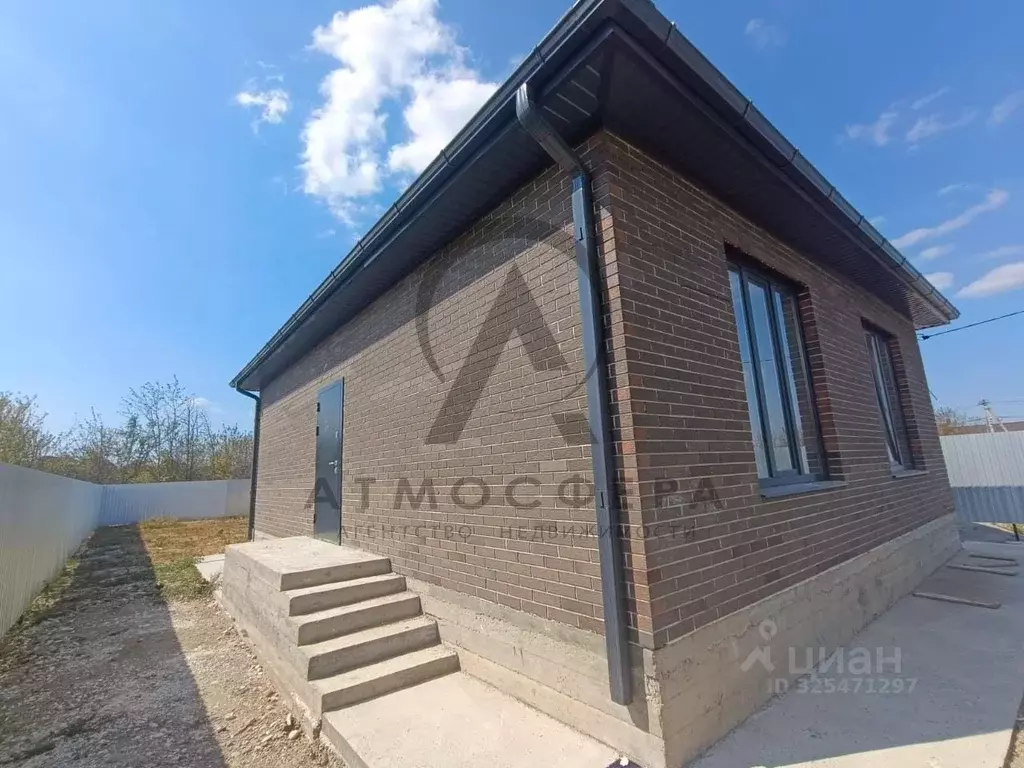 Дом в Краснодарский край, Апшеронск Прохладный пер. (68 м) - Фото 1