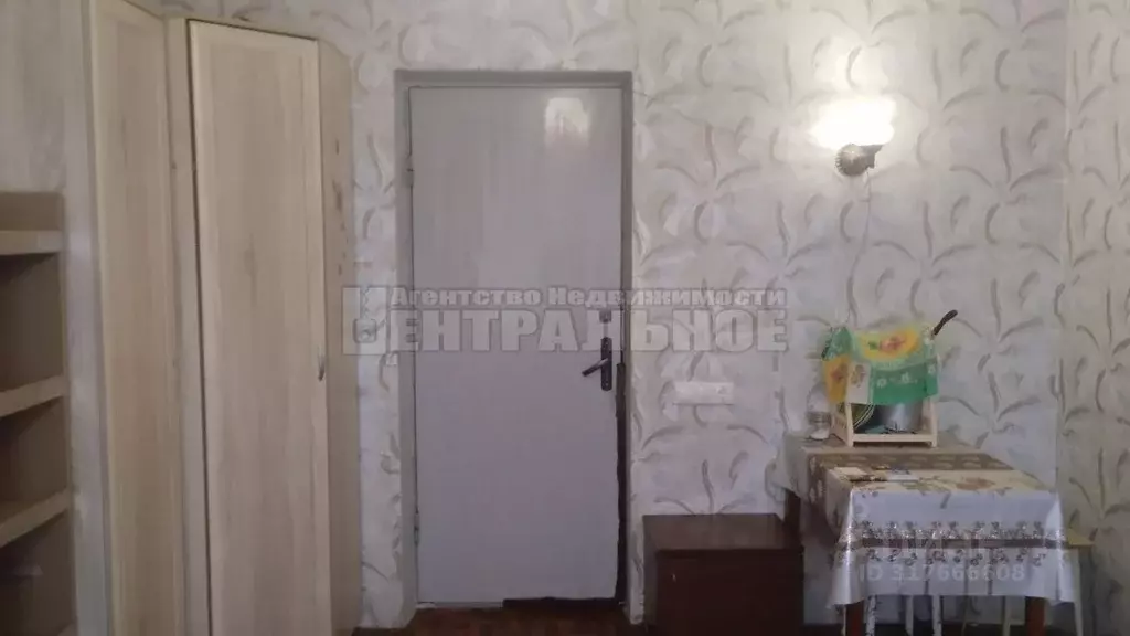 Комната Смоленская область, Смоленск ул. Седова, 20 (14.0 м) - Фото 1