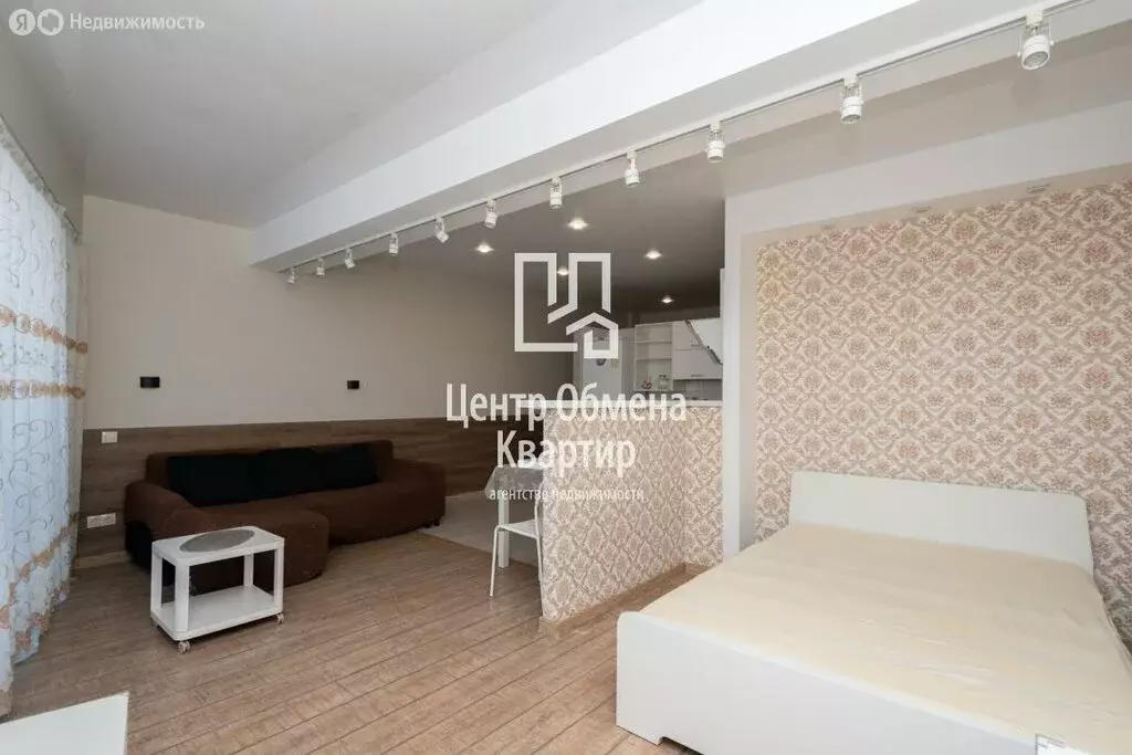 1-комнатная квартира: Иркутск, улица Коммунаров, 14 (44.9 м) - Фото 2