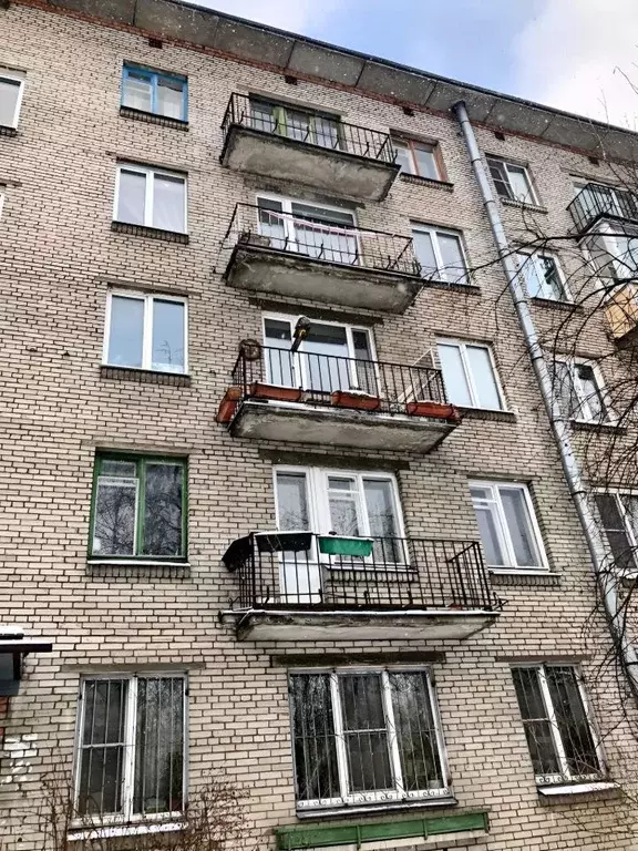 3-к кв. Санкт-Петербург ул. Зины Портновой, 13 (55.6 м) - Фото 0