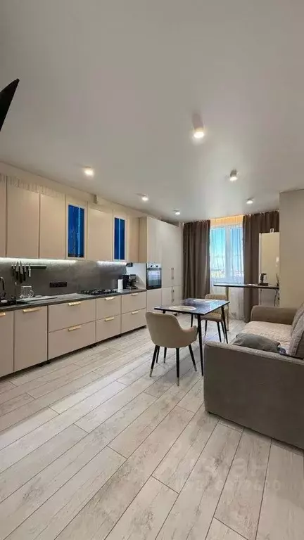 2-к кв. Крым, Симферопольский район, с. Мирное ул. Щедрая, 1 (72.0 м) - Фото 2