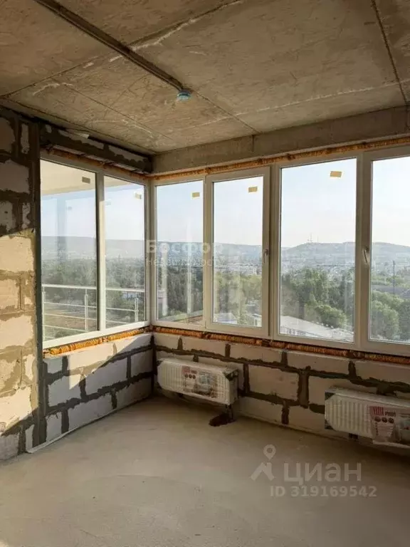 3-к кв. Крым, Феодосия наб. Черноморская, 1Л (100.2 м) - Фото 0