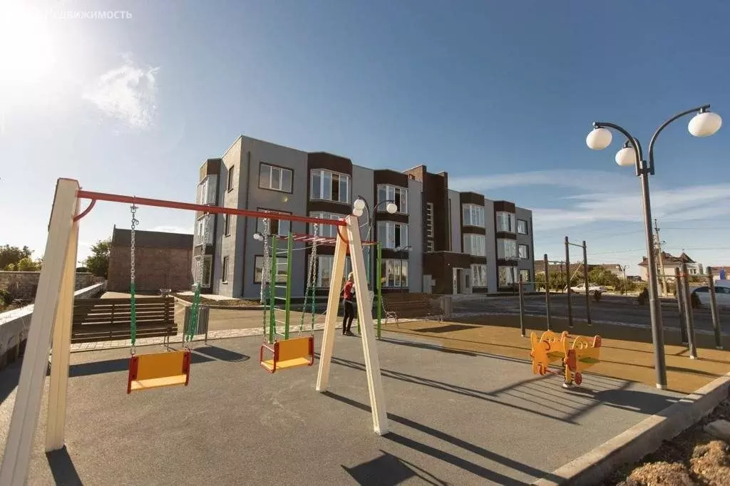 1-комнатная квартира: село Штормовое, улица 60 лет Октября, 20 (33 м) - Фото 1