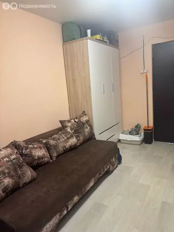 1к в 3-комнатной квартире (12.8 м) - Фото 1