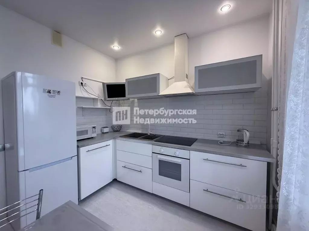 3-к кв. Санкт-Петербург просп. Народного ополчения, 10 (69.1 м) - Фото 1