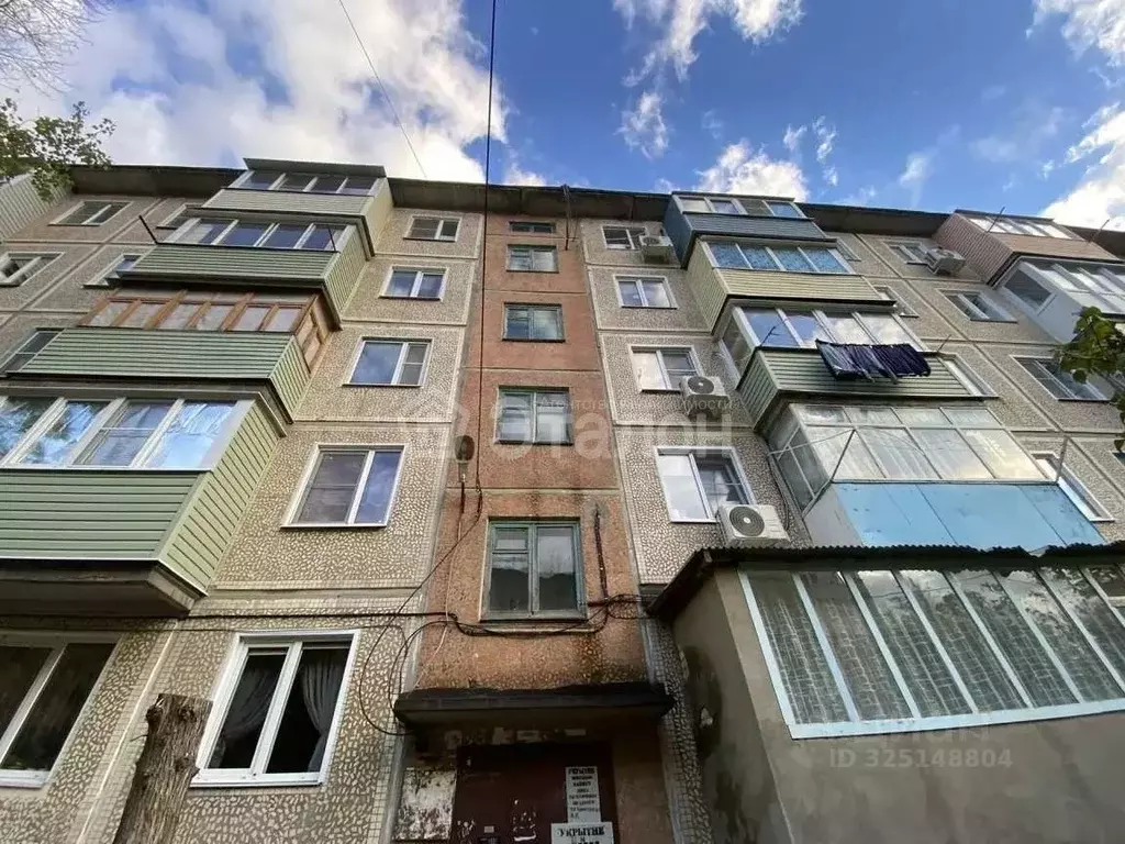 2-к кв. Волгоградская область, Камышин проезд Феоктистова, 43 (44.2 м) - Фото 1