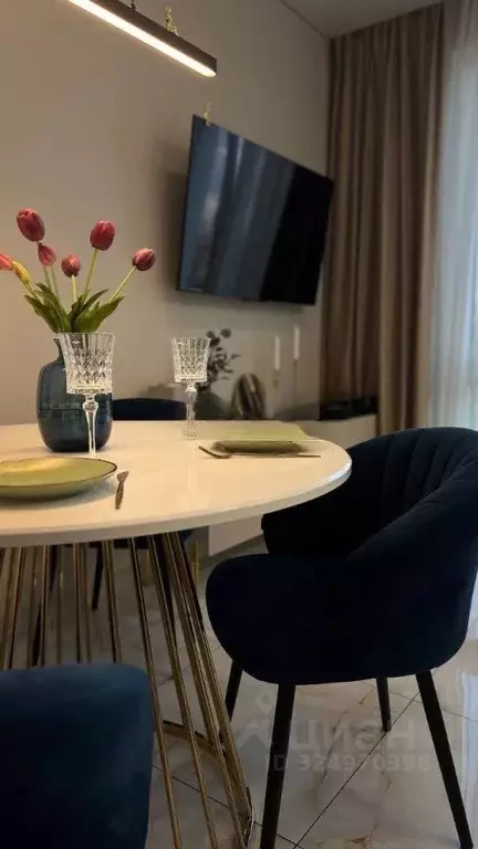 2-к кв. Тюменская область, Тюмень Новгородская ул., 1 (55.1 м) - Фото 2