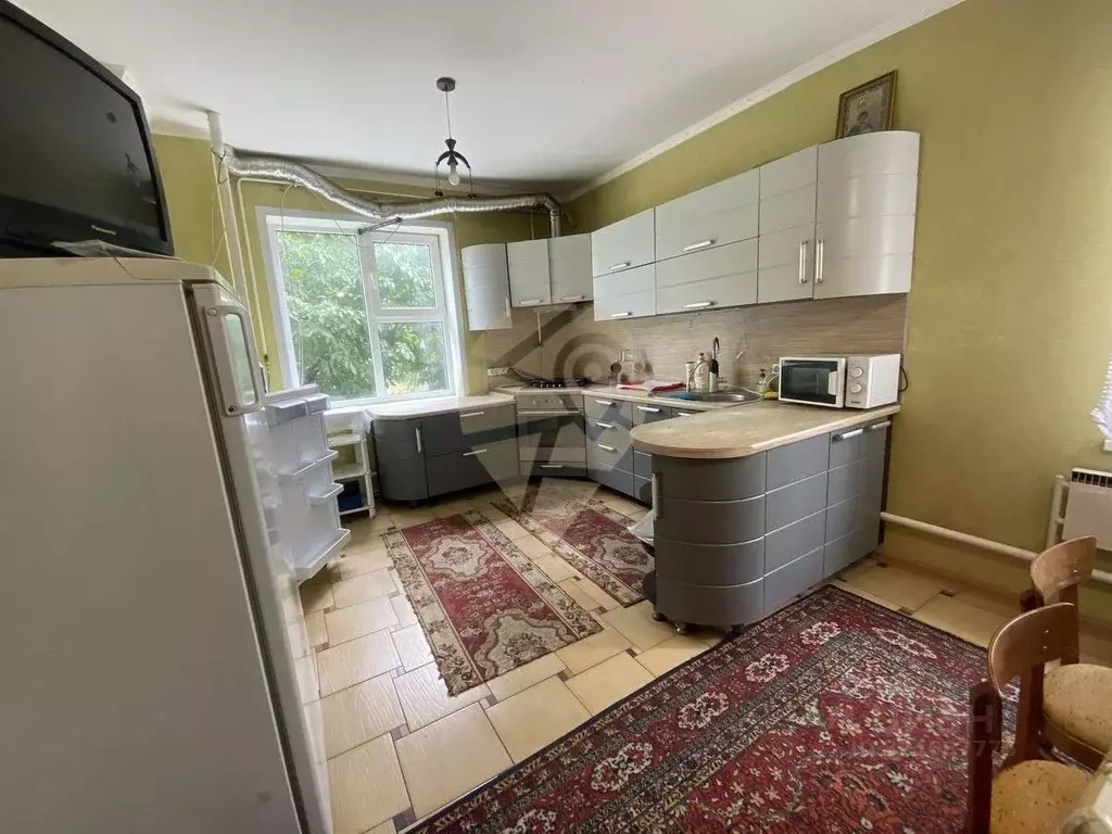 Дом в Белгородская область, Старооскольский городской округ, с. ... - Фото 1