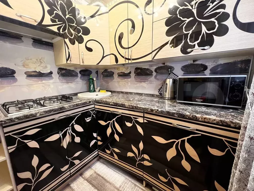 2-к. квартира, 50 м, 1/5 эт. - Фото 0