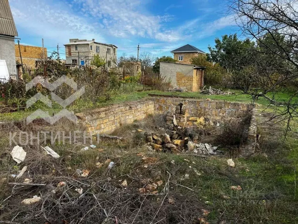 Участок в Крым, Сакский район, Суворовское с/пос, с. Великое  (4.0 ... - Фото 2