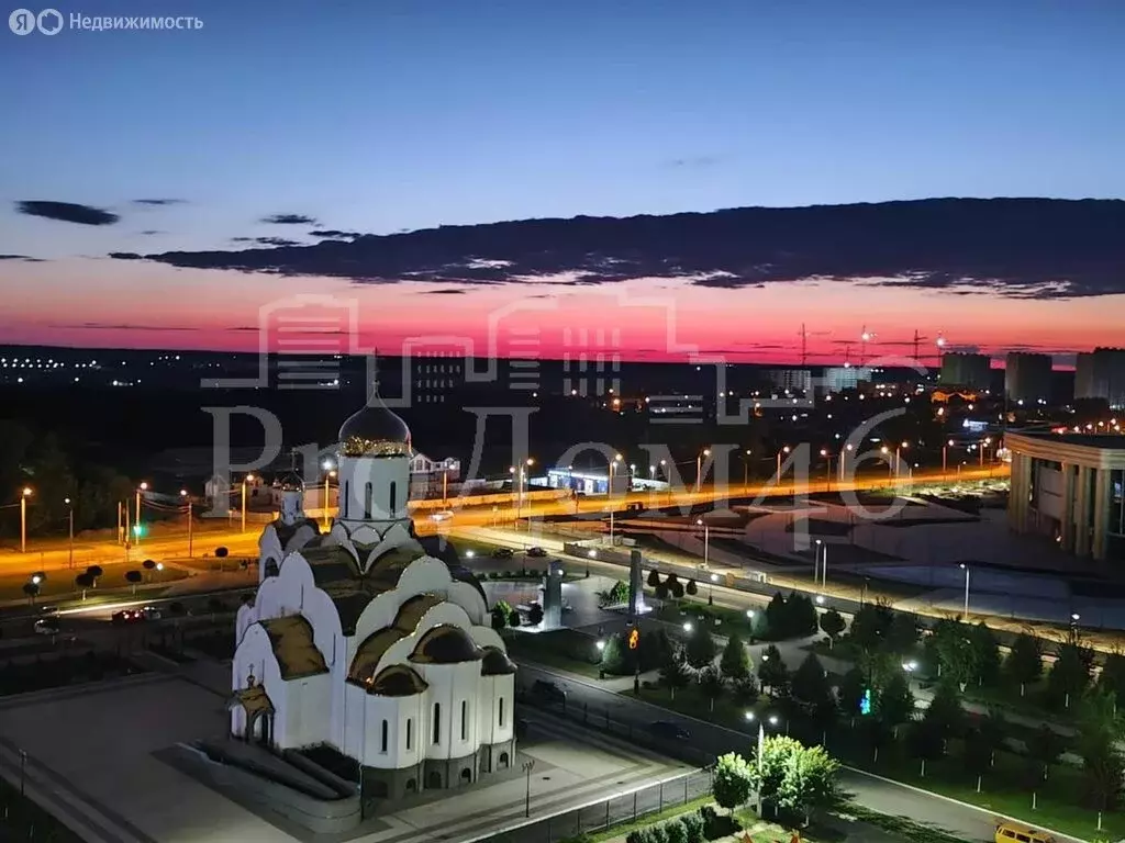 2-комнатная квартира: Курск, проспект Анатолия Дериглазова, 39 (71.2 ... - Фото 0