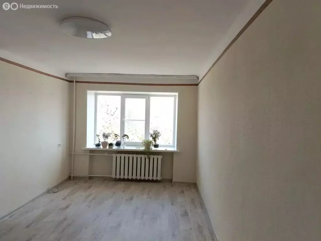 1-комнатная квартира: посёлок городского типа Славный, улица Мира, 4 ... - Фото 1