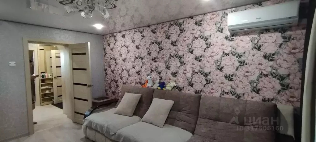 3-к кв. Белгородская область, Алексеевка ул. Фрунзе, 7 (57.7 м) - Фото 1