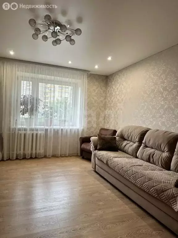 3-комнатная квартира: Саранск, Волгоградская улица, 106с2 (71.3 м) - Фото 1