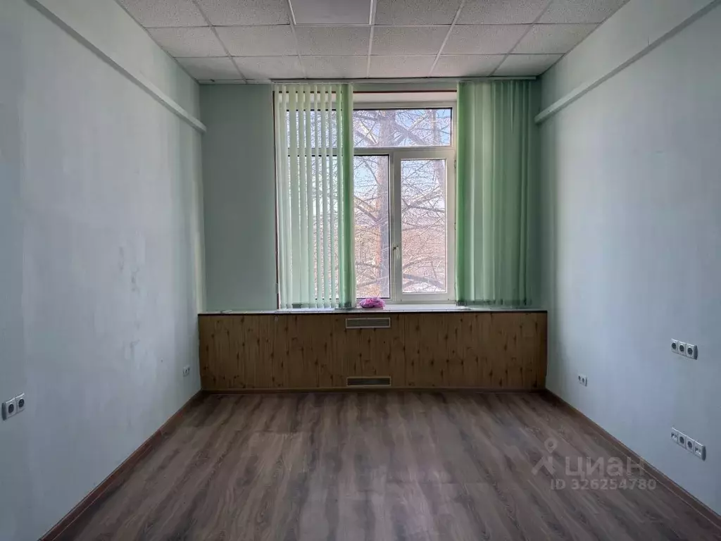 Офис в Крым, Симферополь ул. Киевская, 77/4 (100 м) - Фото 2