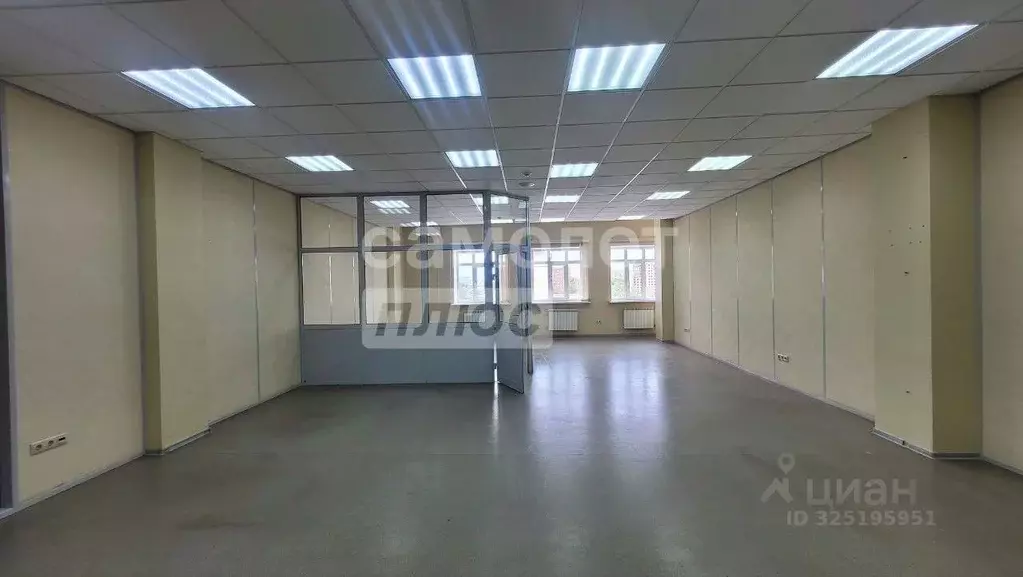 Офис в Тюменская область, Тюмень Харьковская ул., 83ак1 (82 м) - Фото 2