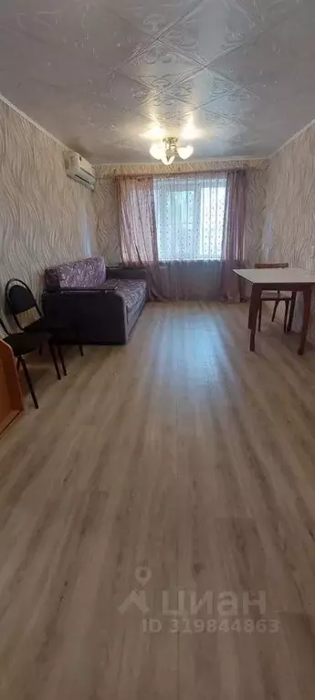 Комната Волгоградская область, Волгоград ул. 7-й Гвардейской, 6 (20.0 ... - Фото 0