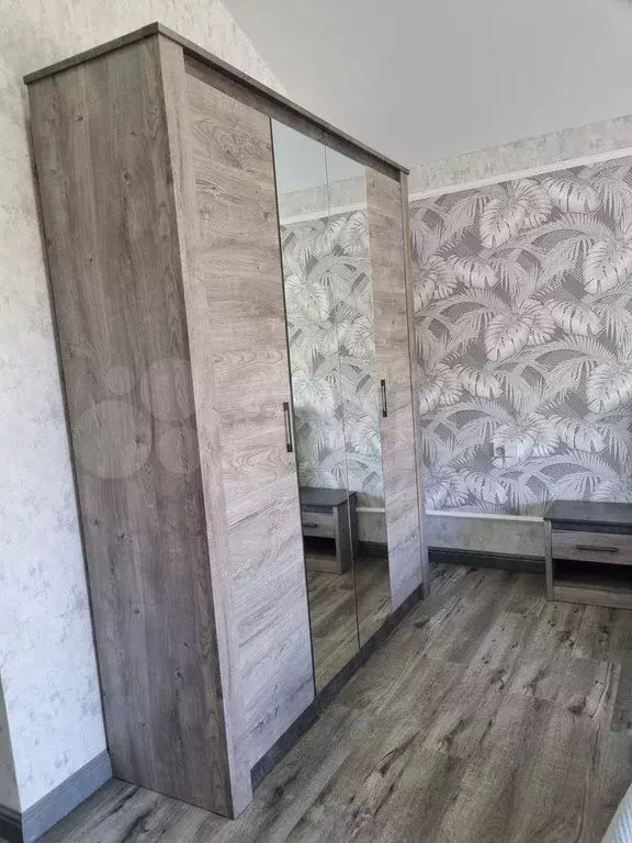 Комната 30 м, 2/2 эт. - Фото 1