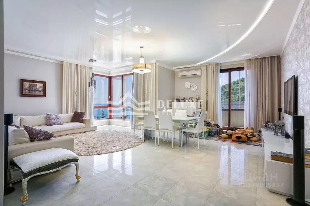 3-к кв. Крым, Ялта муниципальный округ, Курпаты пгт ш. Алупкинское, ... - Фото 1