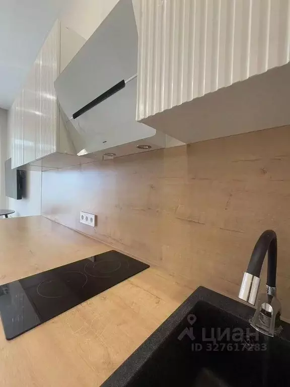 1-к кв. Тюменская область, Тюмень ул. 50 лет Октября, 63Г (39.7 м) - Фото 2