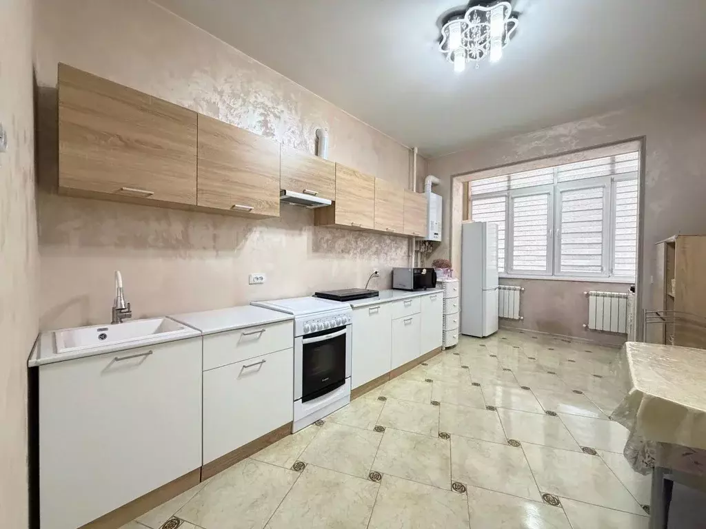 1-к кв. Кабардино-Балкария, Нальчик ул. Мовсисяна, 9 (45.0 м) - Фото 1