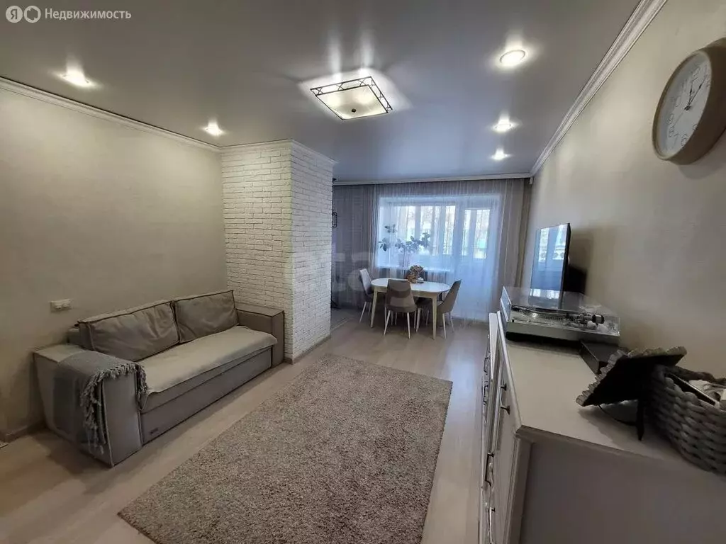 3-комнатная квартира: Абакан, проспект Ленина, 77 (53.8 м) - Фото 0