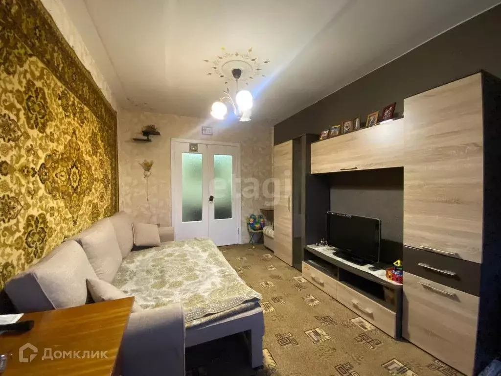 Продаётся 4-к квартира, 66.5 м - Фото 0