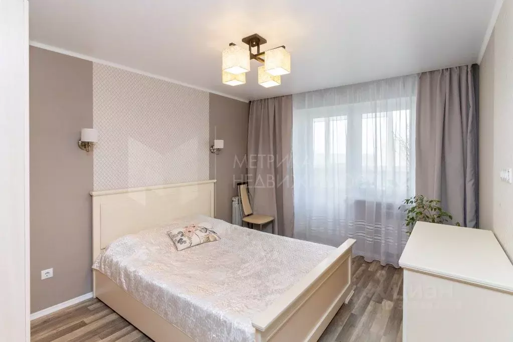 3-к кв. Тюменская область, Тюмень Широтная ул., 189к1 (92.0 м) - Фото 1