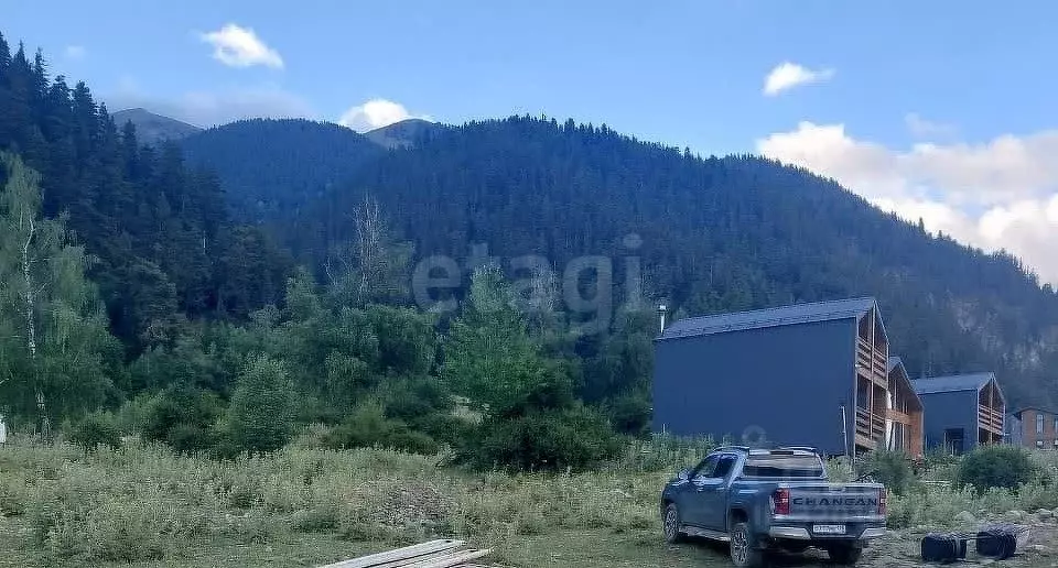 Участок в Карачаево-Черкесия, Зеленчукский район, с. Архыз ул. Хубиева ... - Фото 0