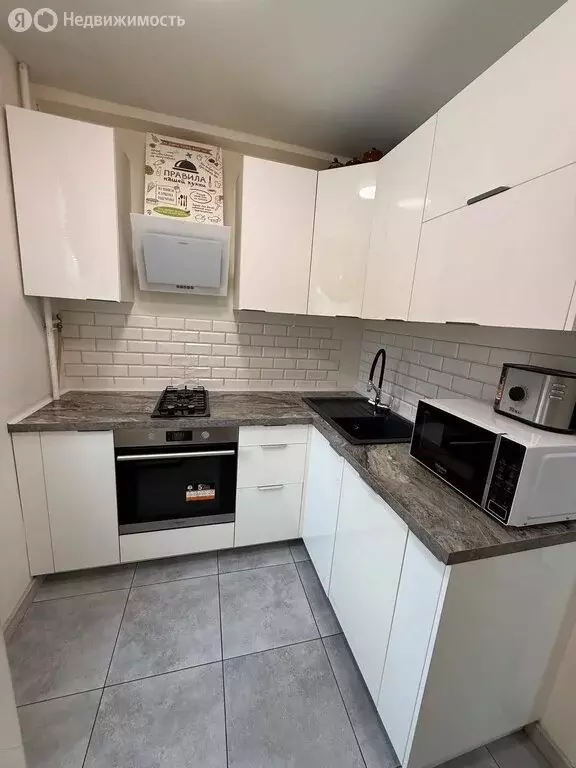 3-комнатная квартира: Санкт-Петербург, проспект Народного Ополчения, ... - Фото 2