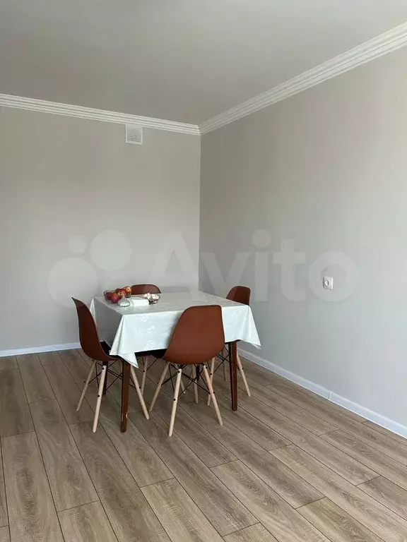 Комната 17,7 м в 8-к., 4/9 эт. - Фото 1
