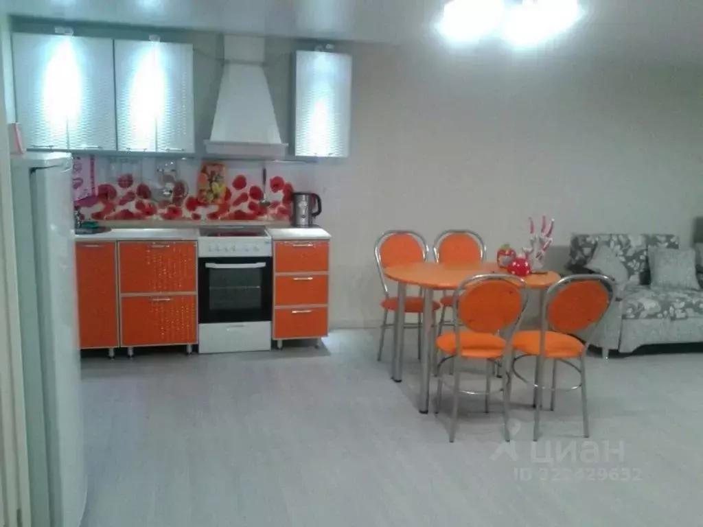 Студия Иркутская область, Иркутск ул. Желябова, 3 (44.0 м) - Фото 1