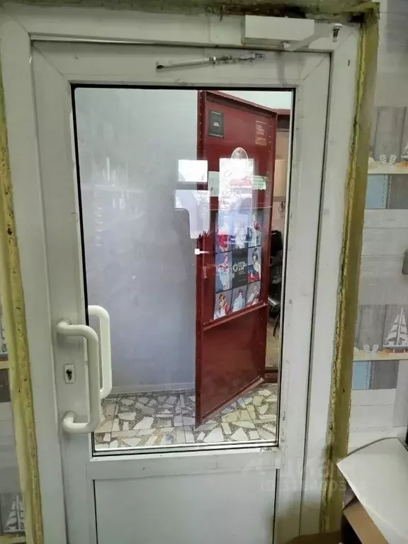 Помещение свободного назначения в Хакасия, Абакан ул. Тараса Шевченко, ... - Фото 0
