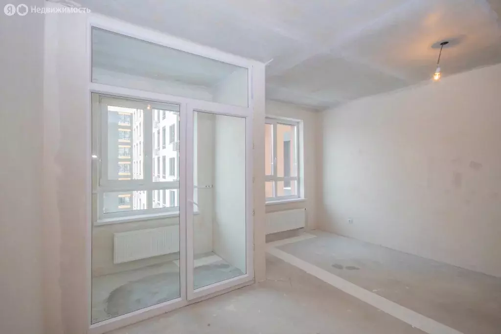 Квартира-студия: Екатеринбург, Походная улица, 12 (28.8 м) - Фото 1