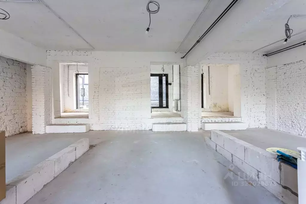 Помещение свободного назначения в Москва Кирпичная ул., 41С7 (24 м) - Фото 1