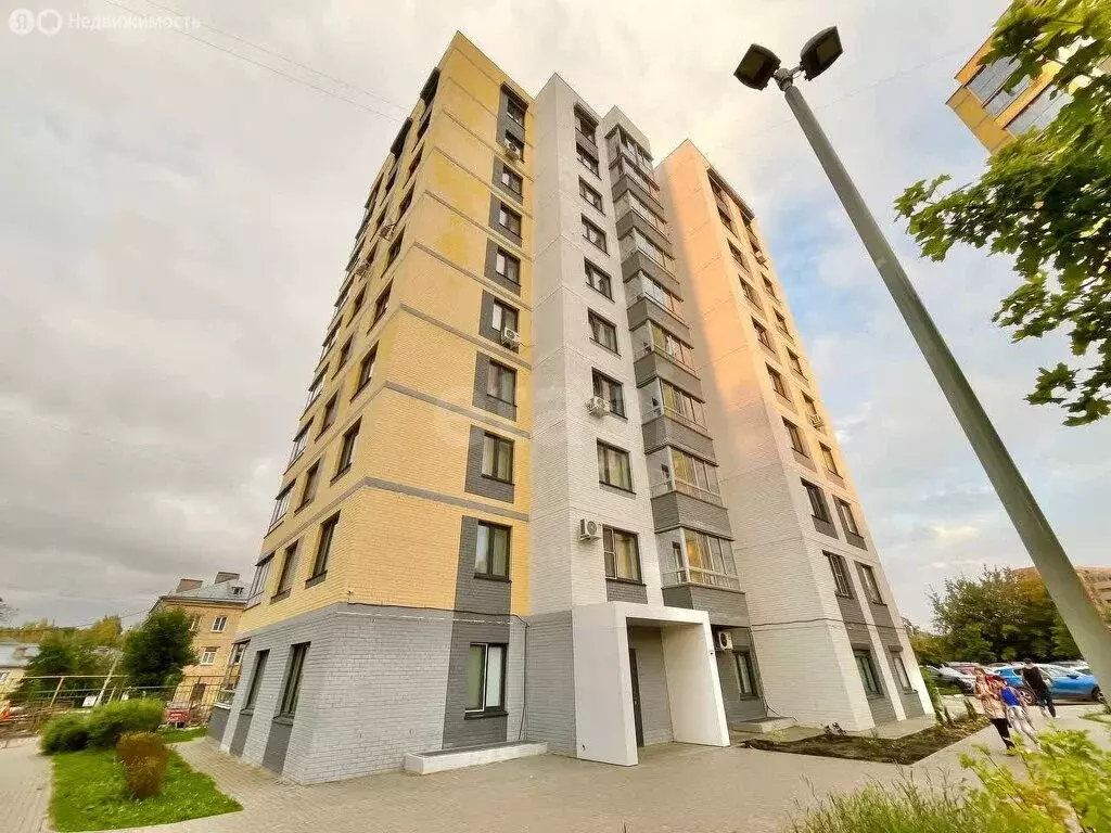 1-комнатная квартира: Ижевск, улица Циолковского, 22к2 (38 м) - Фото 1