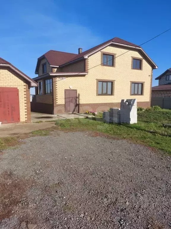 Дом в Татарстан, Мензелинск Социалистическая ул., 214Г (207 м) - Фото 1