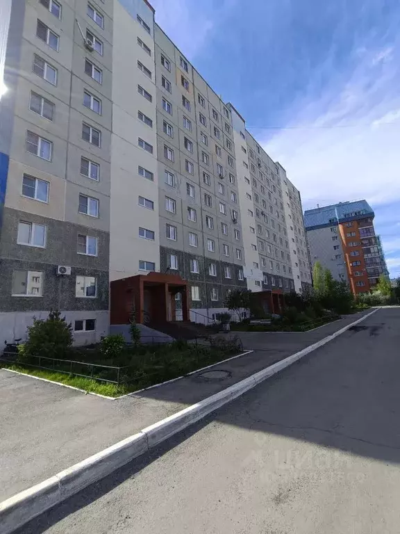 1-к кв. Курганская область, Курган Заозерный жилрайон, 6-й мкр, 21 ... - Фото 1