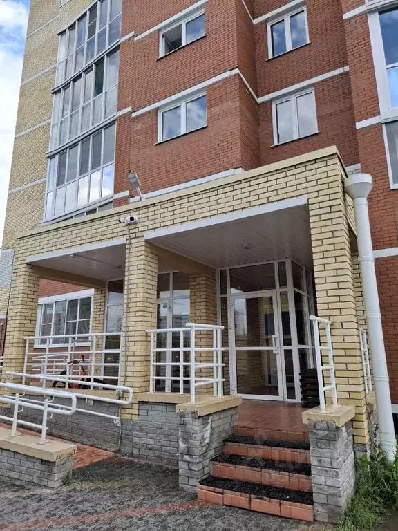 2-к кв. Омская область, Омск ул. Завертяева, 18/8 (67.0 м) - Фото 2