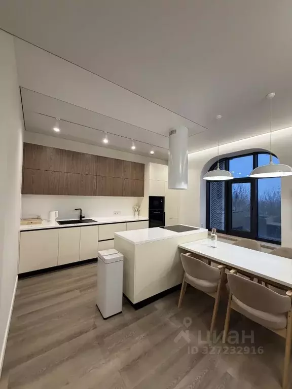 3-к кв. Москва Нежинская ул., 5к2 (84.4 м) - Фото 1