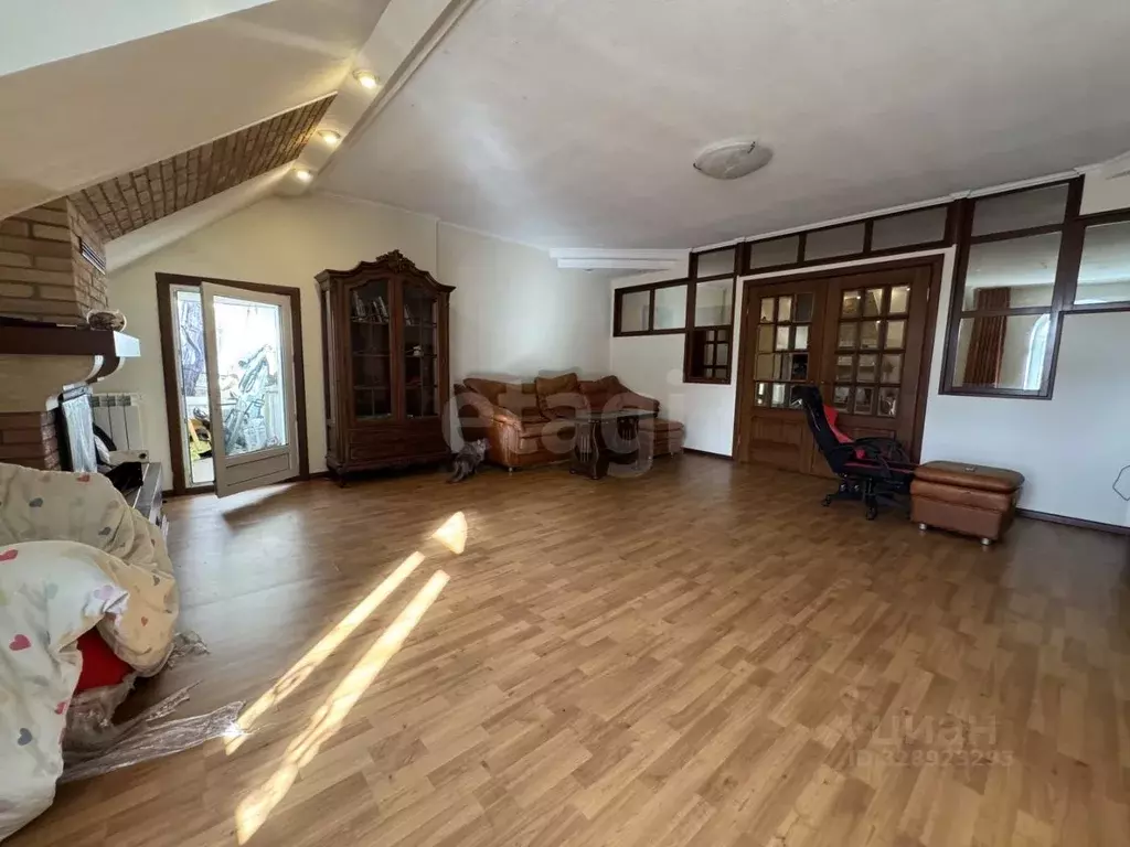 3-к кв. Калужская область, Калуга ул. Воронина, 11 (104.0 м) - Фото 1