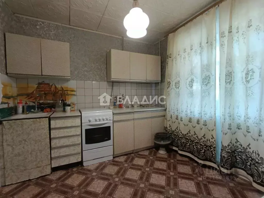 2-к кв. Владимирская область, Камешково ул. Ленина, 4 (55.9 м) - Фото 0