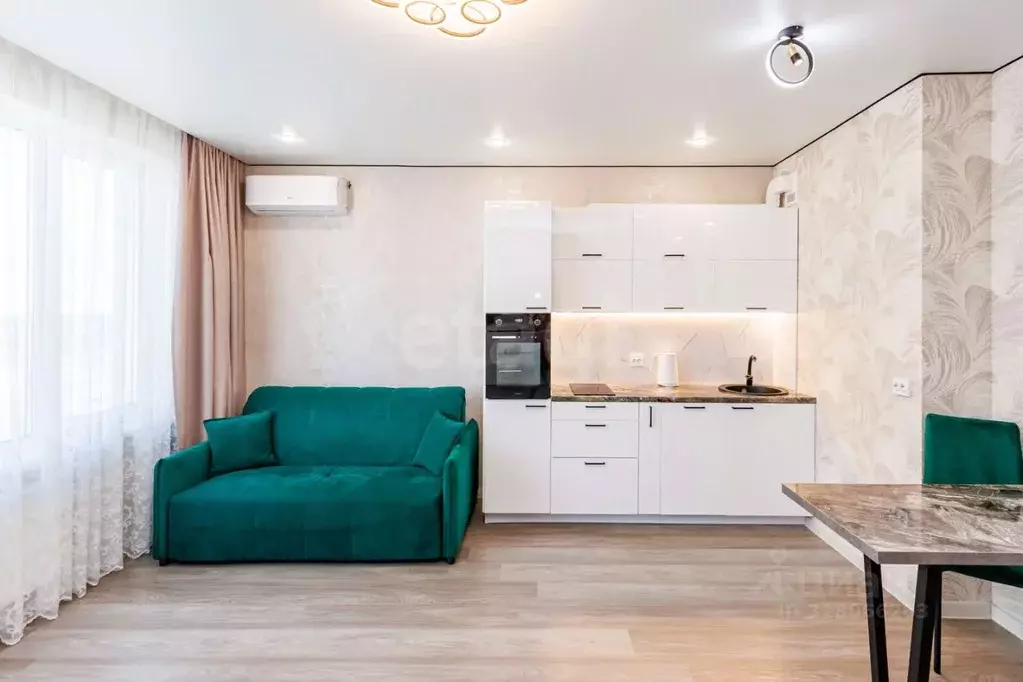 Студия Тюменская область, Тюмень ул. Эльвиры Федоровой, 1 (28.5 м) - Фото 1