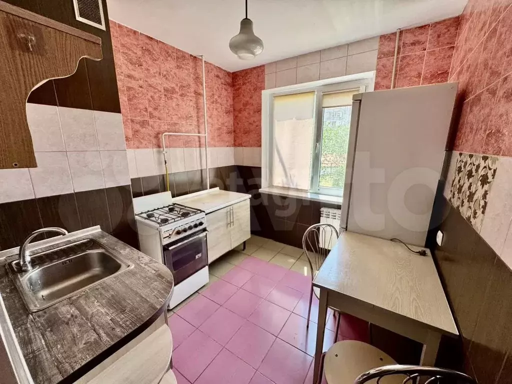 2-к. квартира, 50 м, 2/9 эт. - Фото 1